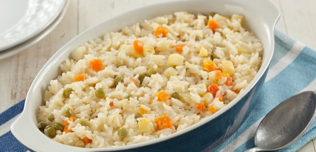 ARROZ COM LEGUMES DE MICRO-ONDAS