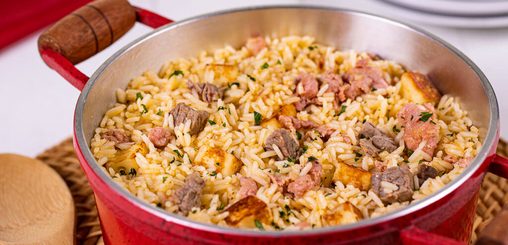 ARROZ COM SOBRAS DE CHURRASCO