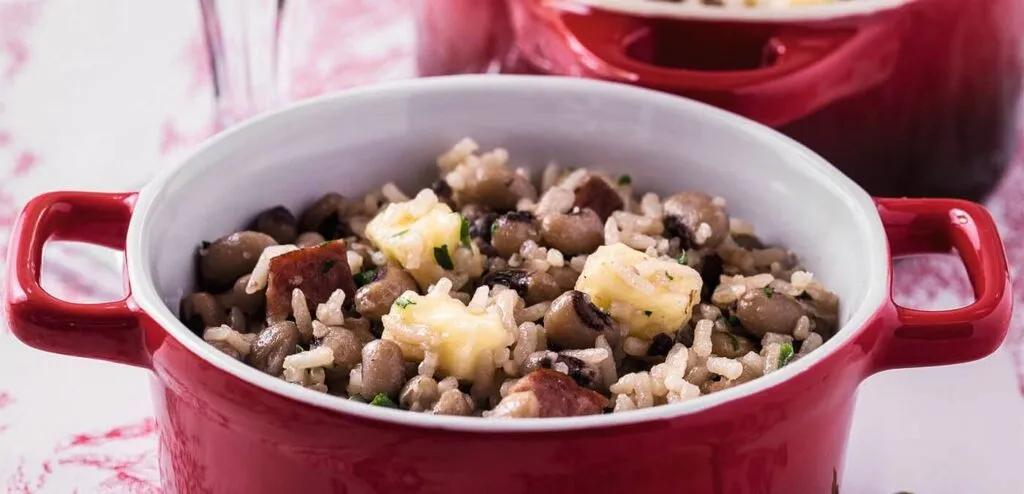 BAIÃO DE DOIS COM LINGUIÇA