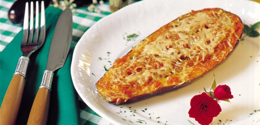 BERINJELAS AO MOLHO DE TOMATE