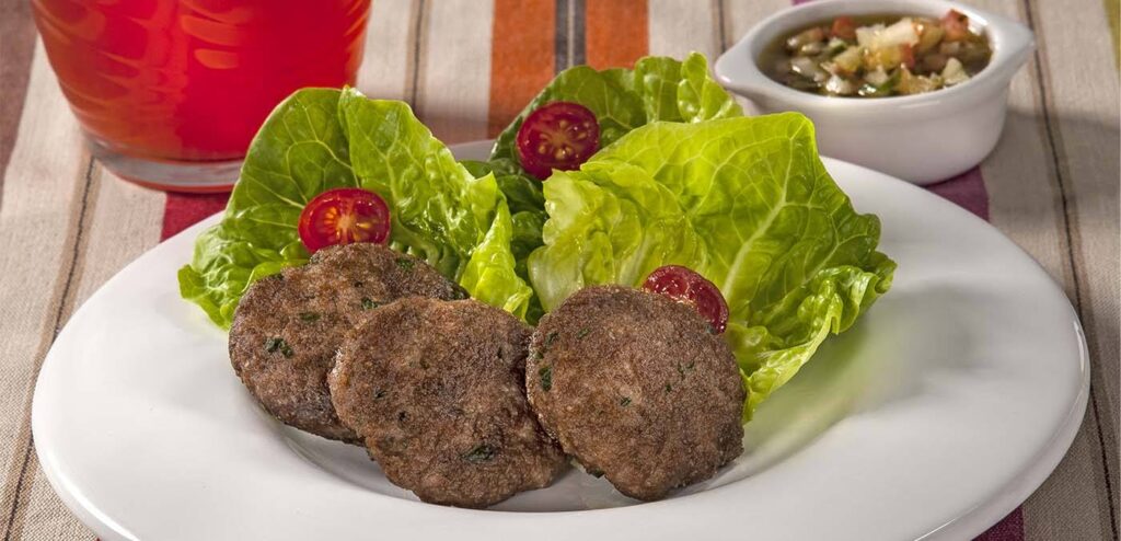 BIFINHOS DE CARNE MOÍDA COM AVEIA