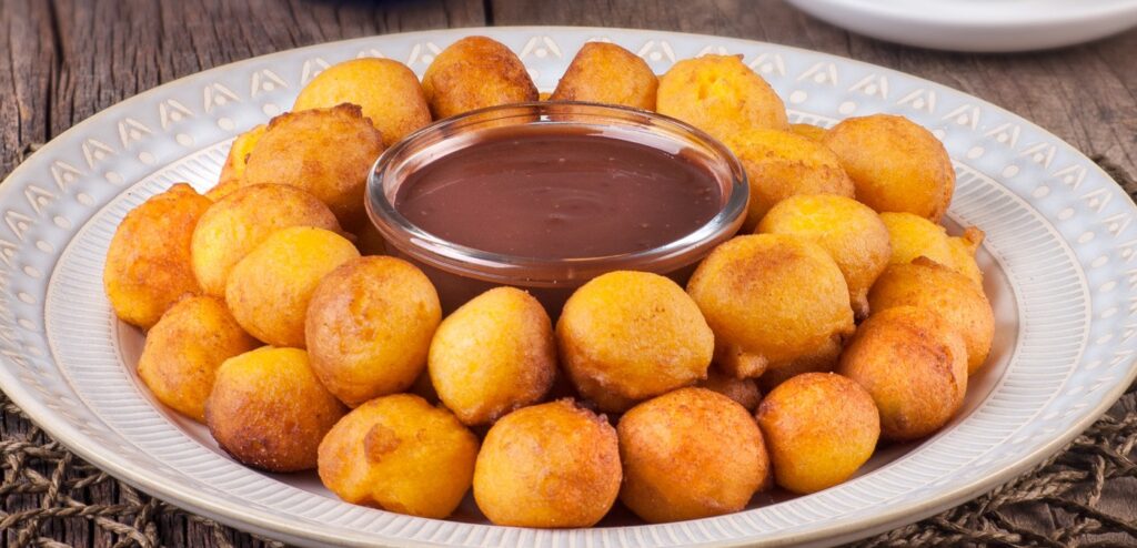 BOLINHO DE CHUVA DE CENOURA