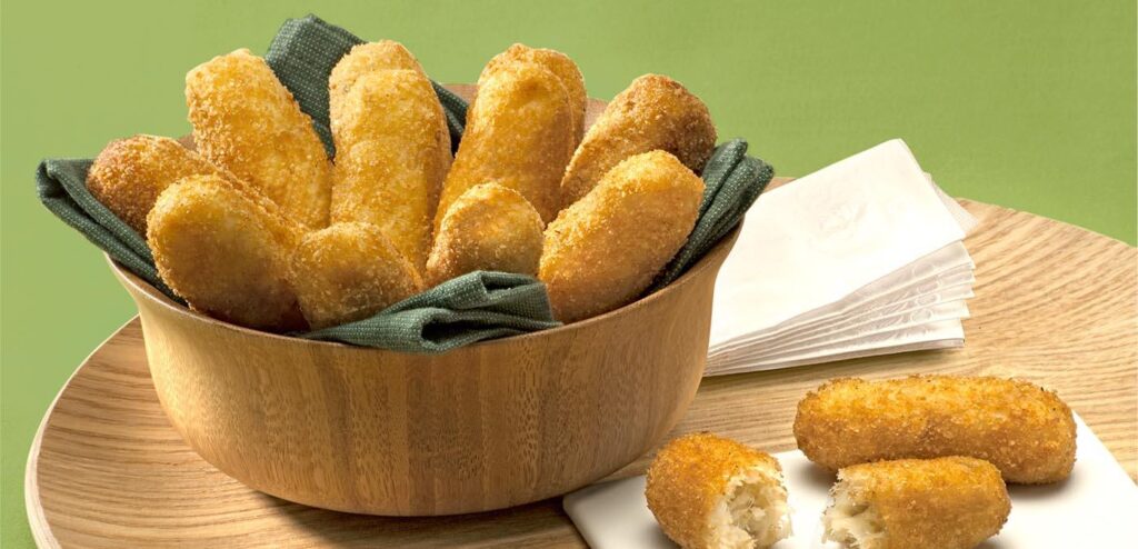 BOLINHO DE BACALHAU