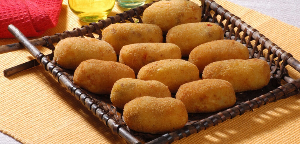 BOLINHOS DE CARNE