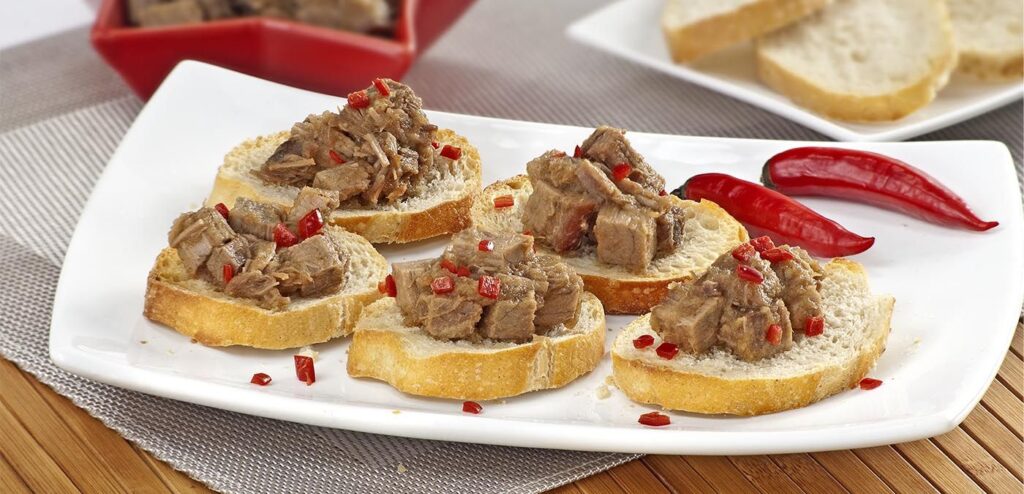 CANAPÉS PICANTES