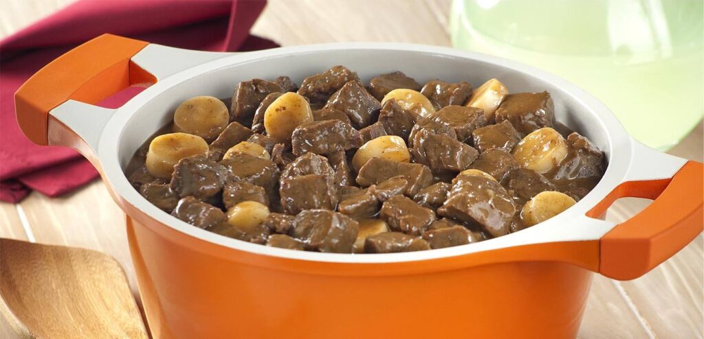 CARNE AO VINHO