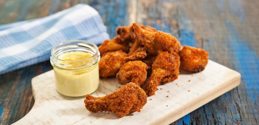COXINHAS DA ASA DE FRANGO EMPANADAS