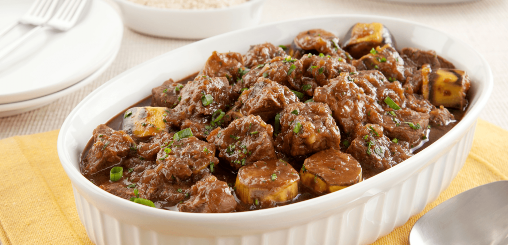 COZIDO DE CARNE COM SHOYU E BANANA
