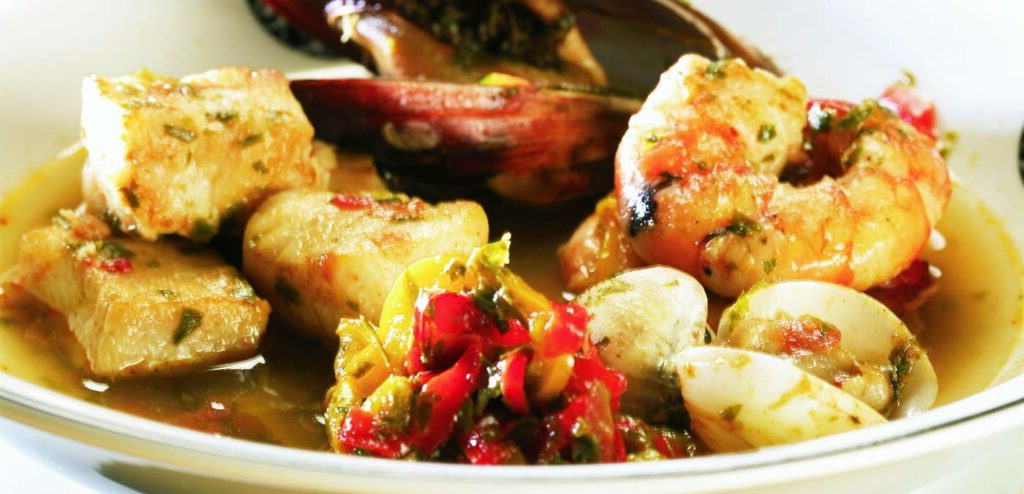 COZIDO DE FRUTOS DO MAR COM LEGUMES