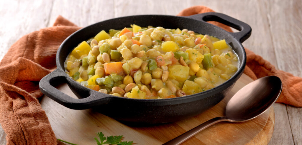COZIDO DE GRÃO-DE-BICO COM CURRY