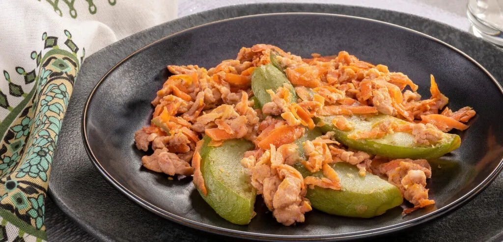 COZIDO DE CHUCHU COM OVO