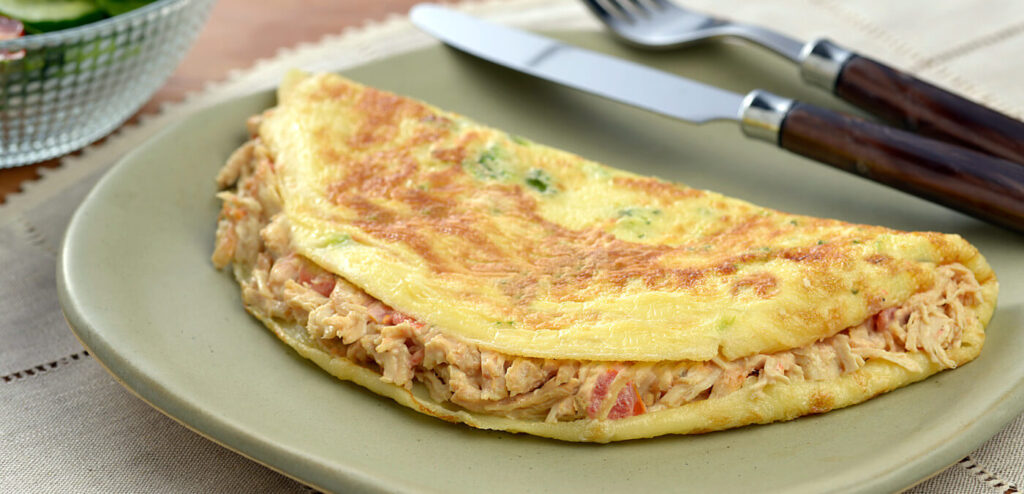 CREPIOCA COM BRÓCOLIS E FRANGO