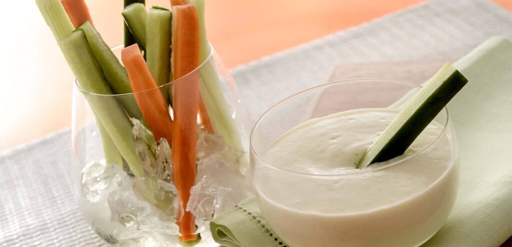 DIP DE LEGUMES COM CREME DE TOFU