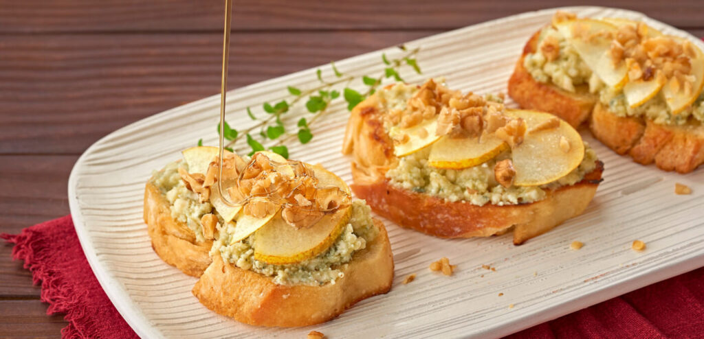 ENTRADA DE GORGONZOLA, AZEITE TERRANO® E MEL