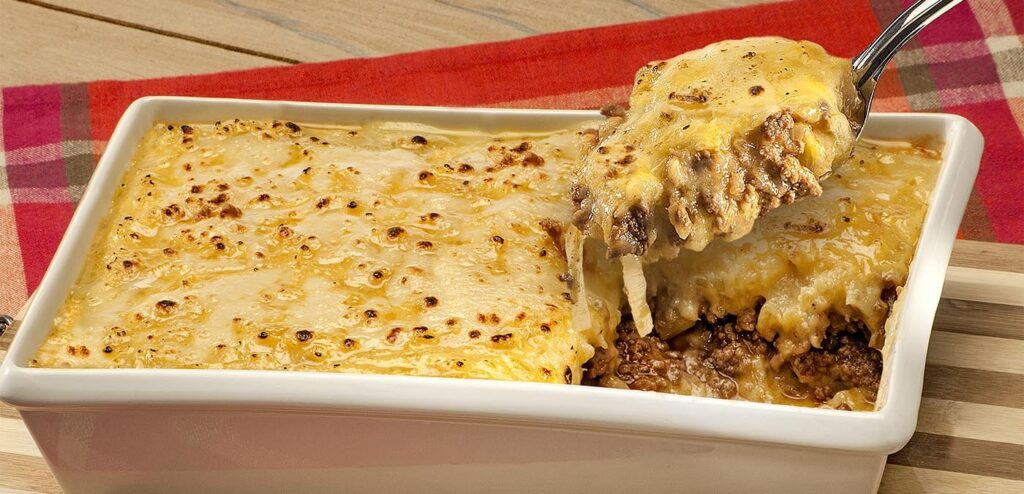 ESCONDIDINHO DE CARNE MOÍDA