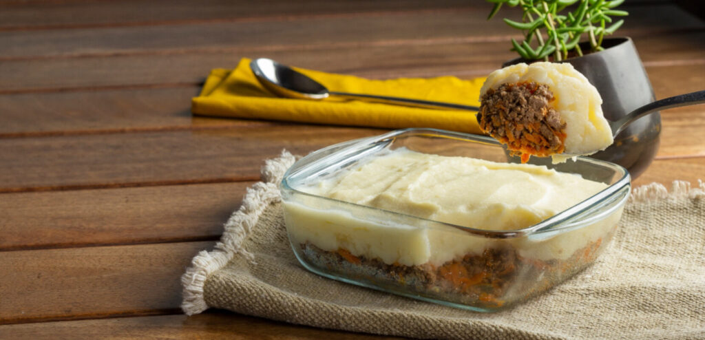 ESCONDIDINHO DE CARNE MOÍDA