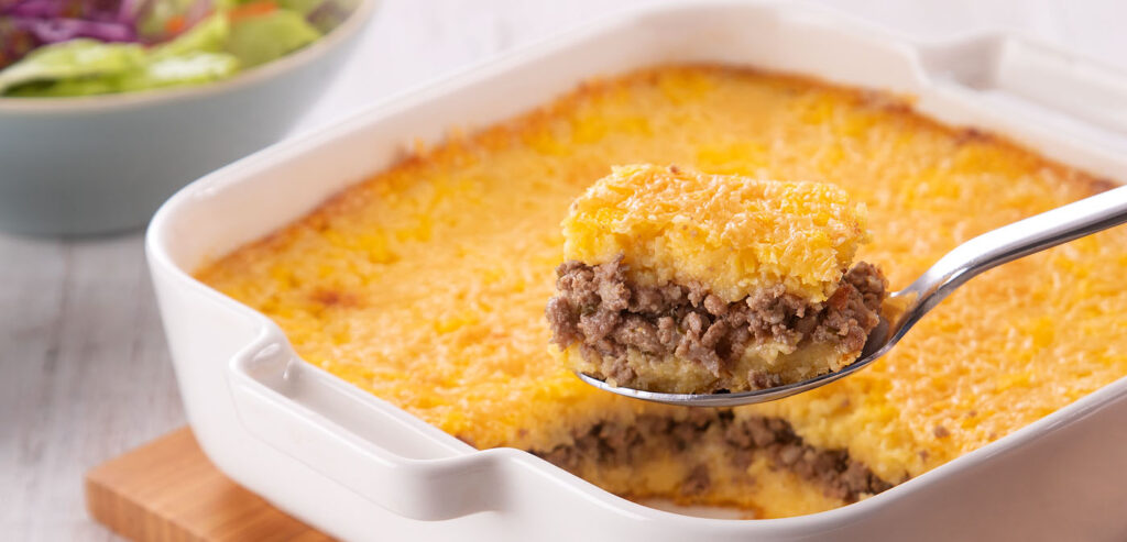 ESCONDIDINHO DE POLENTA COM CARNE MOÍDA