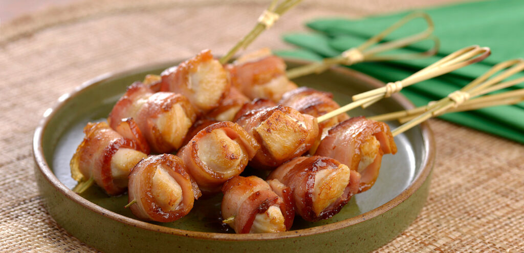 ESPETINHOS DE FRANGO