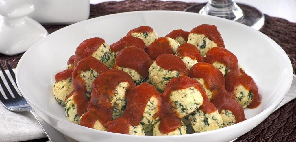 FALSO NHOQUE DE RICOTA E ESPINAFRE