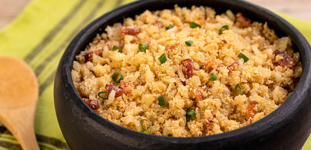 FAROFA DE ARROZ COM BACON