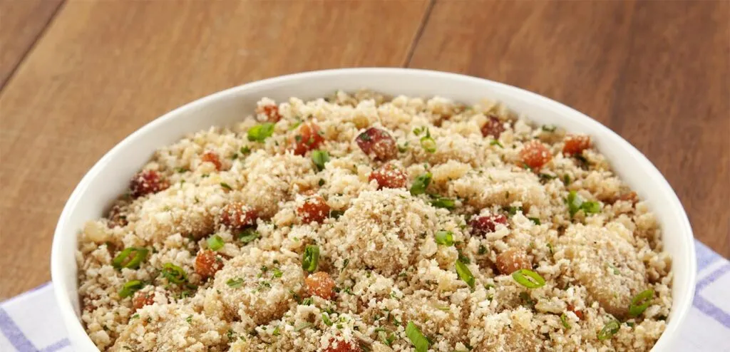 Farofa de banana com bacon