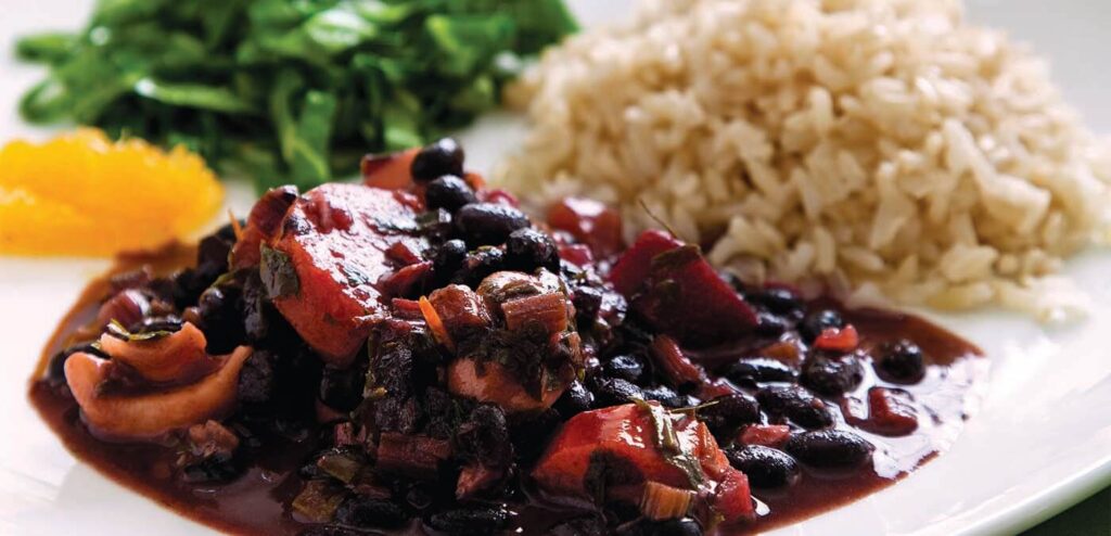 FEIJOADA DE LEGUMES E TALOS