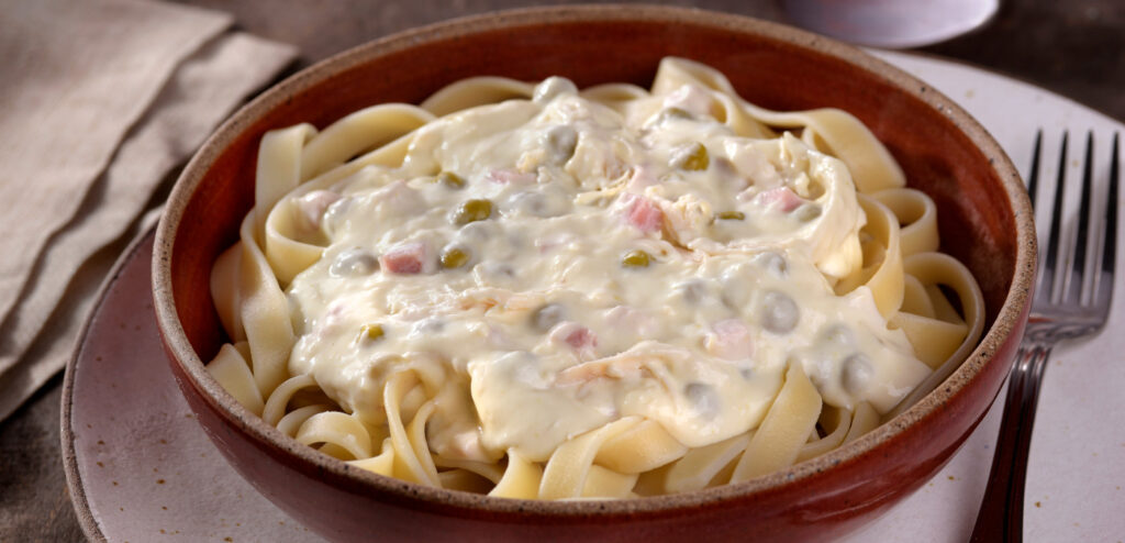 FETTUCCINE À PARISIENSE