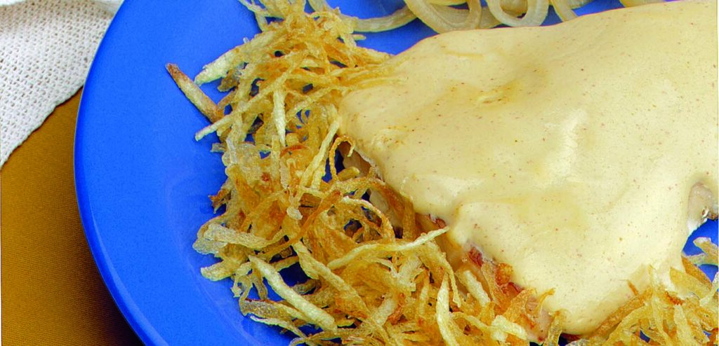 FILÉ DE PEIXE AO CREME