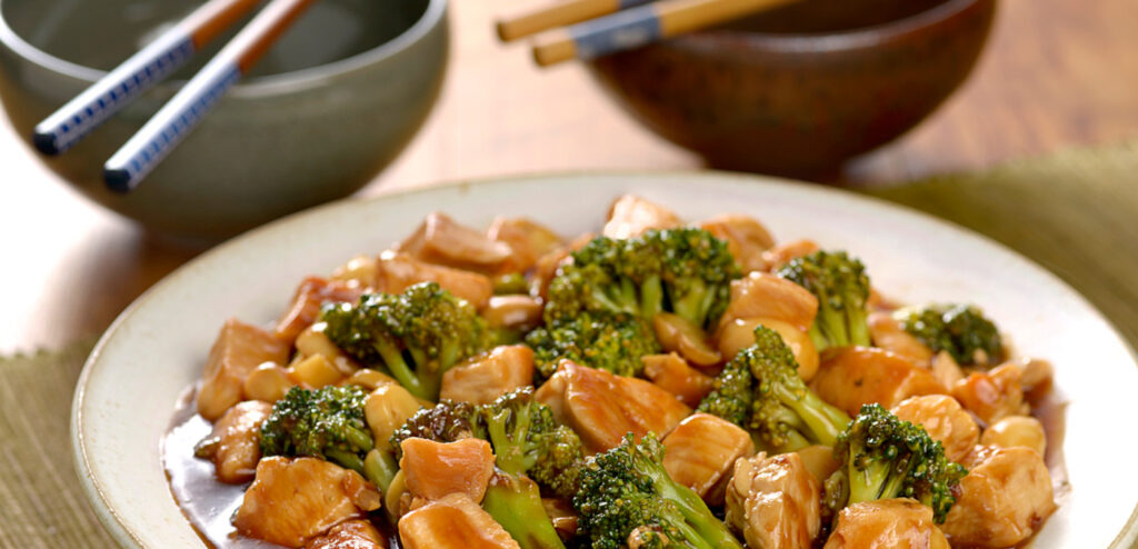FRANGO À MODA ORIENTAL