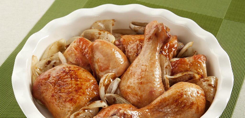 FRANGO ASSADO COM CEBOLA