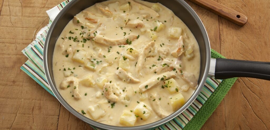 FRANGO COM BATATA-DOCE AO MOLHO