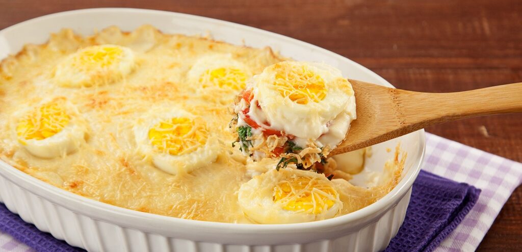 GRATINADO DE ESPINAFRE COM FRANGO ASSADO