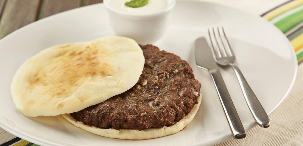 KAFTA NO PÃO SÍRIO