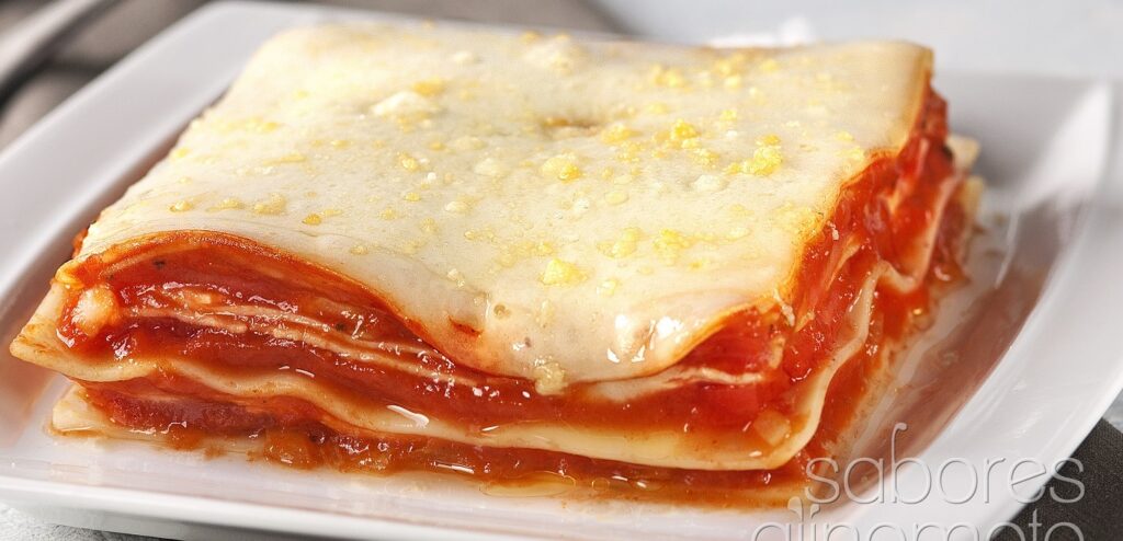 LASANHA À PIZZAIOLA