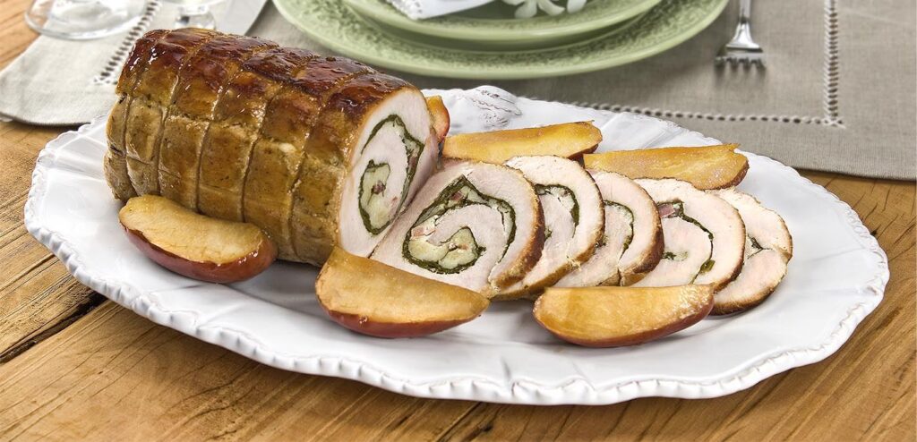 LOMBO RECHEADO COM ESPINAFRE AO MOLHO DE MAÇÃ