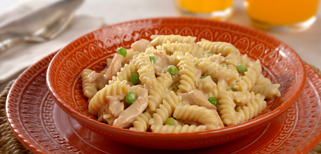 MACARRÃO AO CREME DE CEBOLA