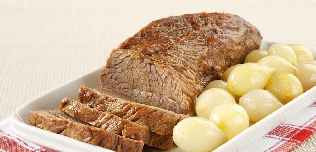 MAMINHA ASSADA COM MINICEBOLAS