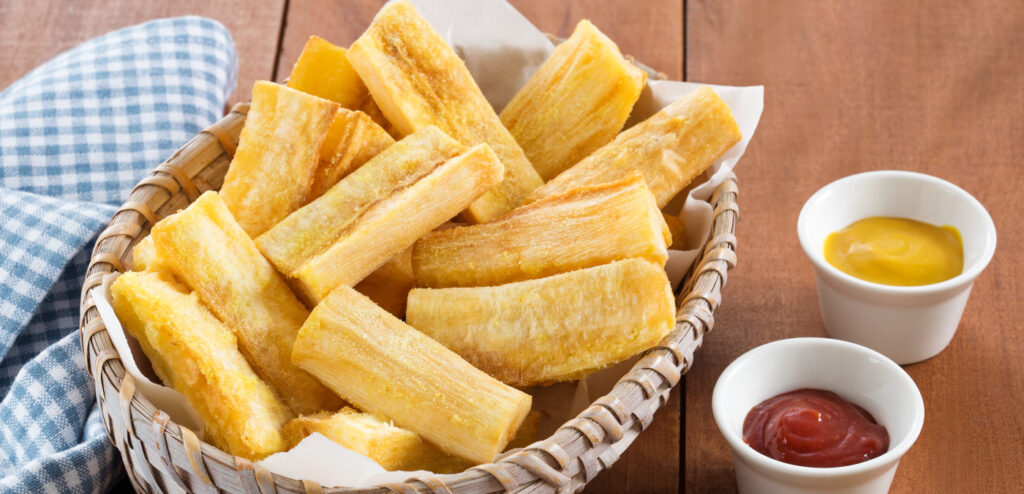 MANDIOCA FRITA