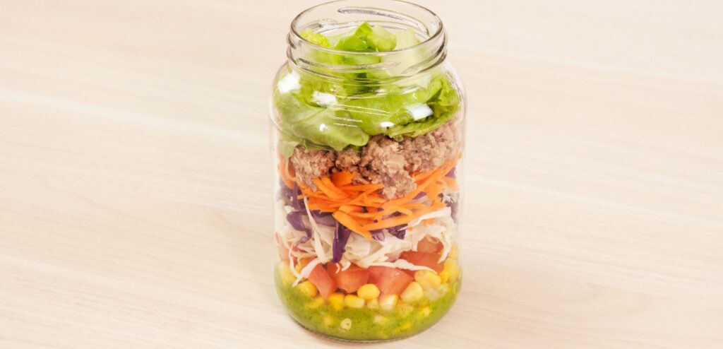 MOLHO DE HORTELÃ PARA SALADA