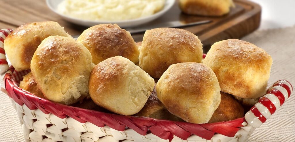 PÃEZINHOS DE BATATA COM SAZÓN®