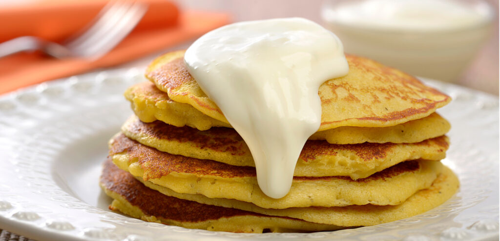 PANQUECA AMERICANA COM REQUEIJÃO