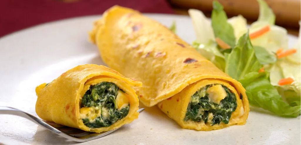 panqueca de milho e espinafre