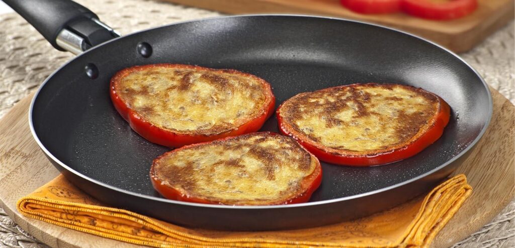 PANQUECA NO PIMENTÃO