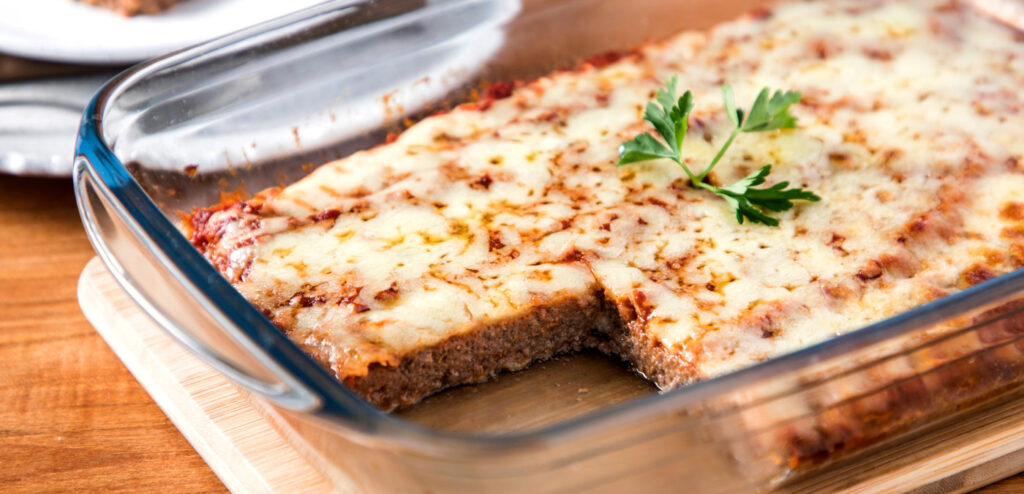 PARMEGIANA DE CARNE MOÍDA