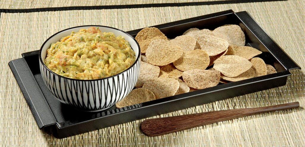 PATÊ DE LEGUMES E SARDINHA