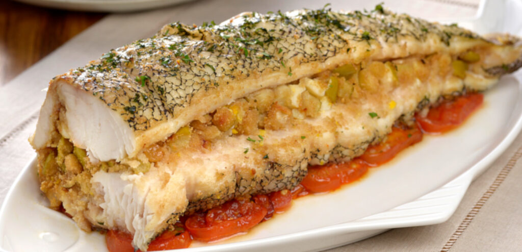 PEIXE À MODA DOS TRÓPICOS