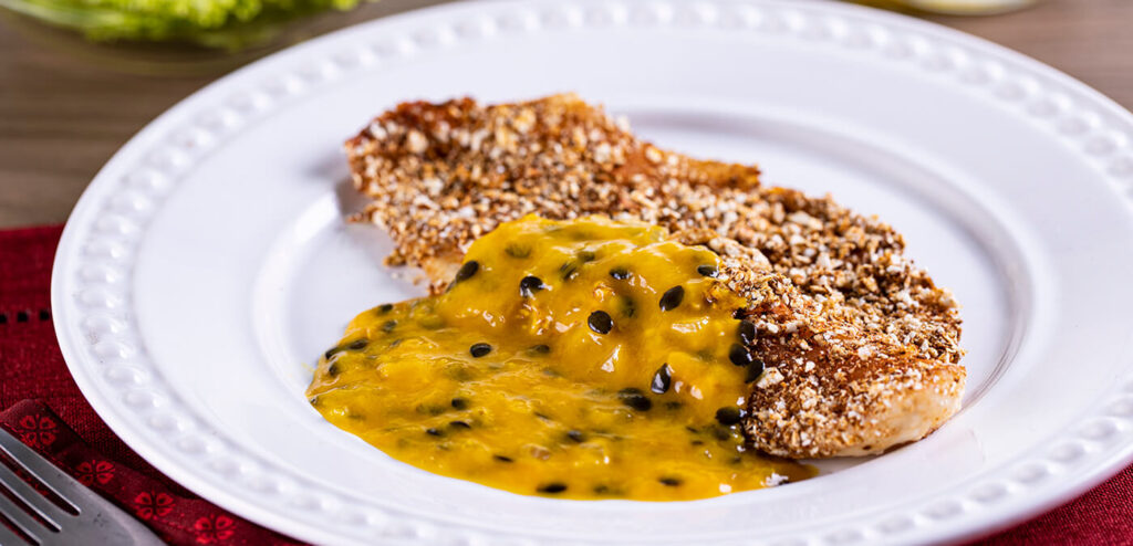 PEIXE AO MOLHO DE MARACUJÁ