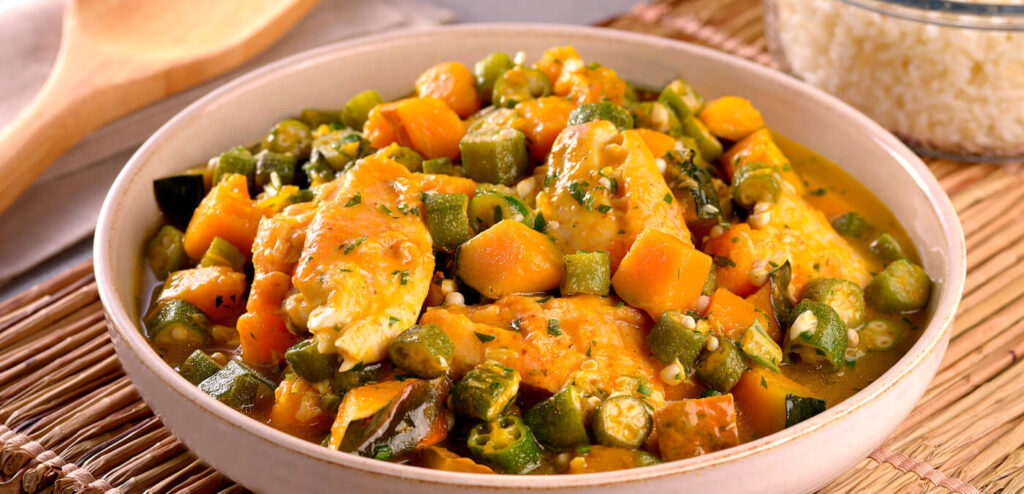 PEIXE COM QUIABO E ABÓBORA JAPONESA