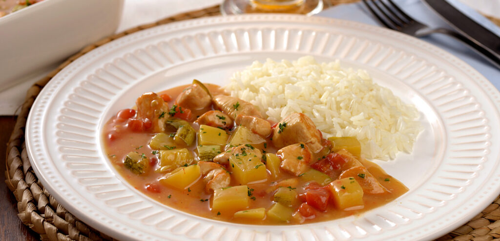 PICADINHO DE FRANGO