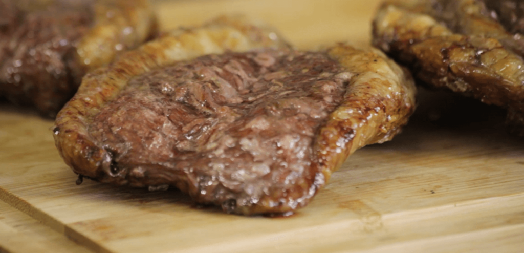 PICANHA BORBOLETA COM MAIONESE VERDE